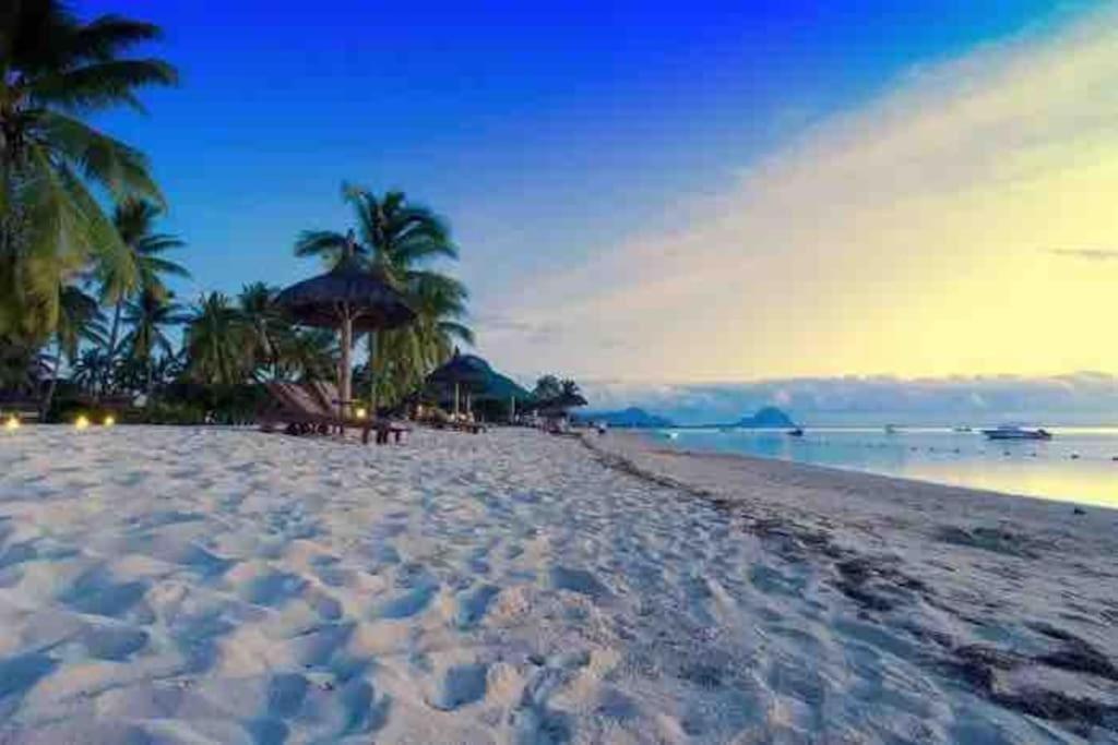 Modern Flat In Flic En Flac-Walk To The Beach ภายนอก รูปภาพ
