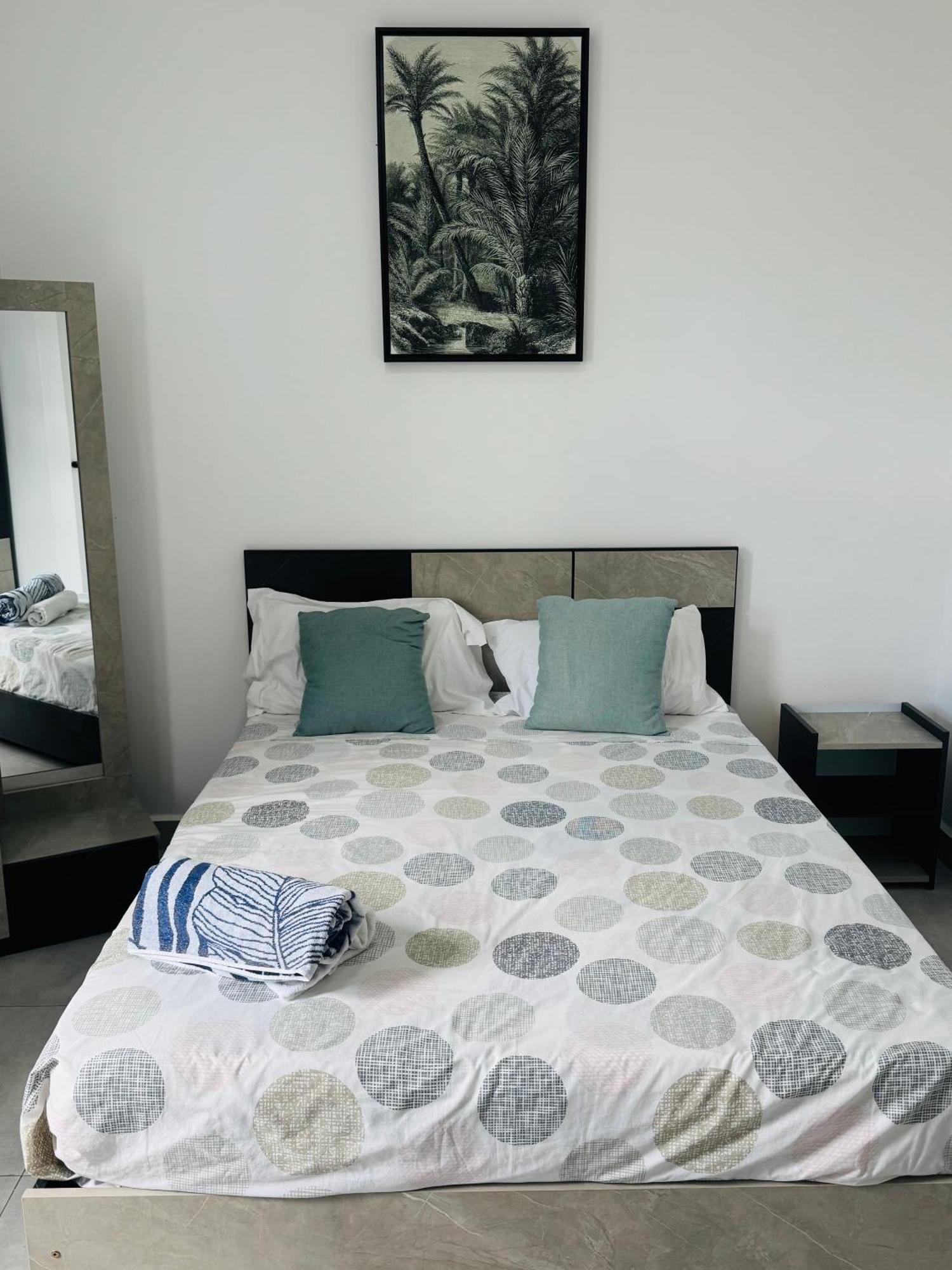 Modern Flat In Flic En Flac-Walk To The Beach ภายนอก รูปภาพ